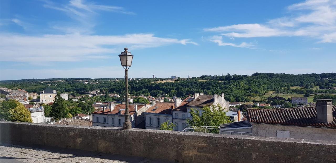 Le Rempart Du Midi Aparthotel Angoulême Exterior foto